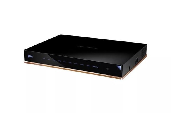 LG WL100W wireless media kit with HDMI ports