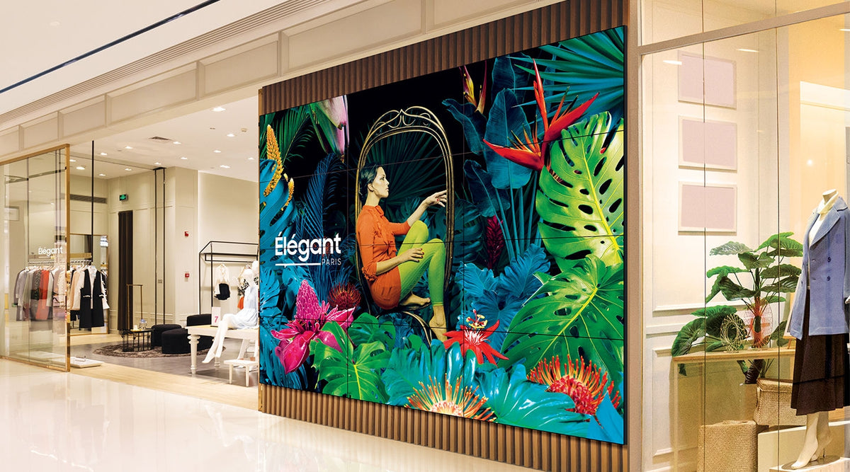 Samsung video wall display on a shopping mall storefront